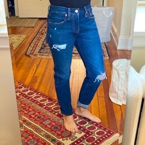 Levis 501 tapered jeans